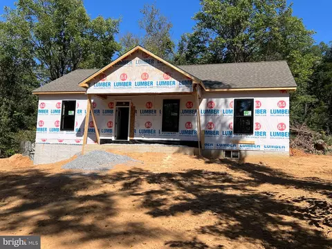 140 Wild Dogwood Ln, Harpers Ferry, WV 25425