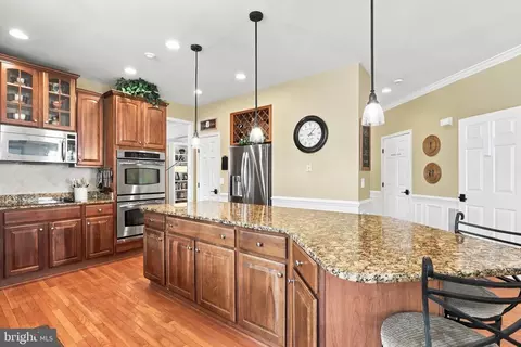 Kitchen - 1316 Stallion St, Ranson, WV 25438 photo 5 of 7