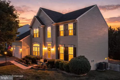 1316 Stallion St, Ranson, WV 25438