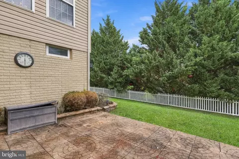 Exterior - 1316 Stallion St, Ranson, WV 25438 photo 5 of 8