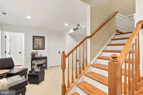 Entry Way - 1316 Stallion St, Ranson, WV 25438 photo 8 of 10