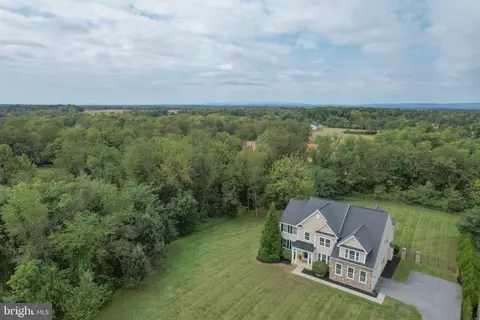 View/Area - 898 Declaration Dr, Charles Town, WV 25414 photo 1 of 5