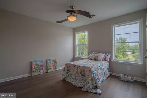 Bedroom - 898 Declaration Dr, Charles Town, WV 25414 photo 3 of 6
