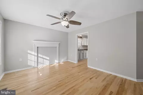 Living - 311 E 4th Ave, Ranson, WV 25438 photo 3 of 10