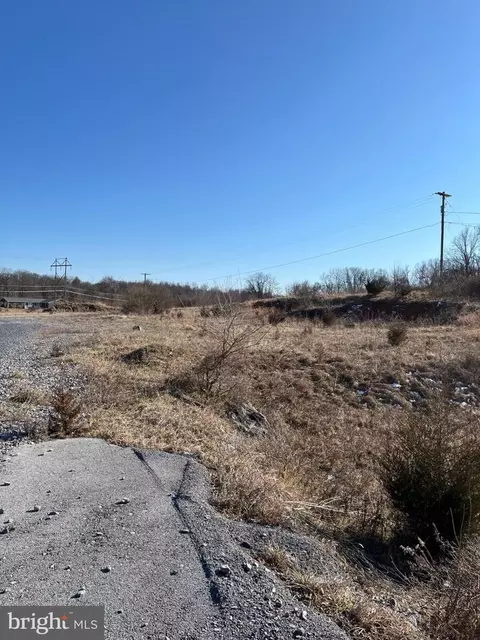 Kearneysville Pike, Kearneysville, WV 25430