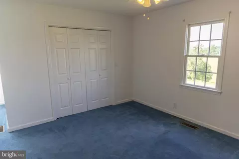 Bedroom - 2046 Simms Hill Rd, Lindside, WV 24951 photo 10 of 11