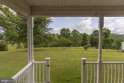 Exterior - 2046 Simms Hill Rd, Lindside, WV 24951 photo 11 of 16
