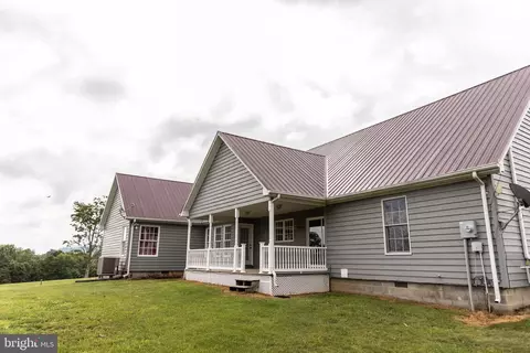 Exterior - 2046 Simms Hill Rd, Lindside, WV 24951 photo 5 of 16