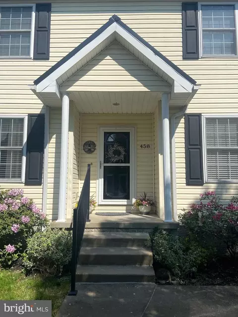 458 Kensington Ave, Morgantown, WV 26505