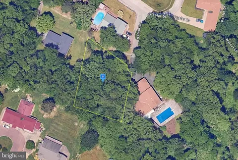 100 Walnut Ln, Morgantown, WV 26505