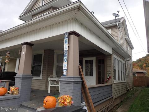 169 Argyle St, Keyser, WV 26726 photo 3