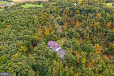 329 Sonny Acres Ln, Ridgeley, WV 26753