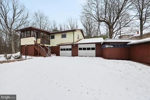 122 Clifton Dr, Ridgeley, WV 26753