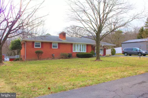 237 Kimble St, Keyser, WV 26726