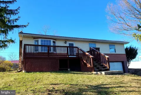 157 Tulip Dr, Keyser, WV 26726