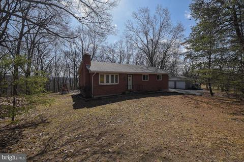 348 Charles St, Ridgeley, WV 26753