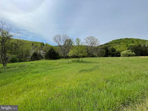 Pheasant Lane, Keyser, WV 26726