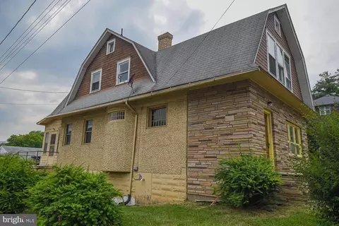 2 Fort Ave, Keyser, WV 26726