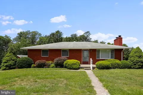 278 Dunn Dr, Fort Ashby, WV 26719