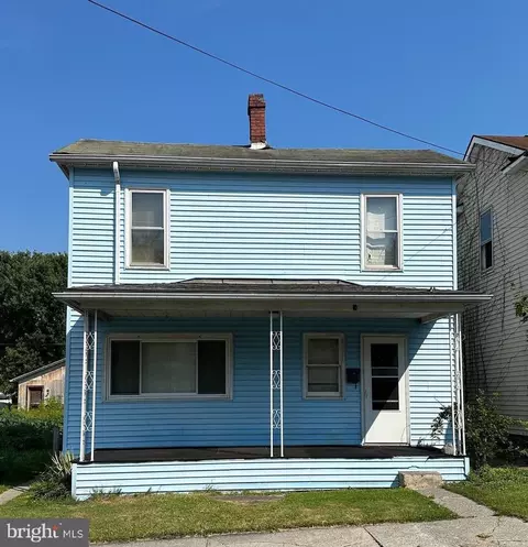 45 S F St, Keyser, WV 26726