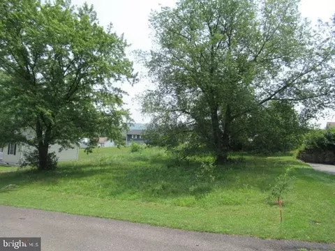 Beacon Street, Keyser, WV 26726