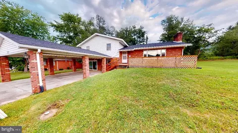 1275 Lynmar St, Keyser, WV 26726