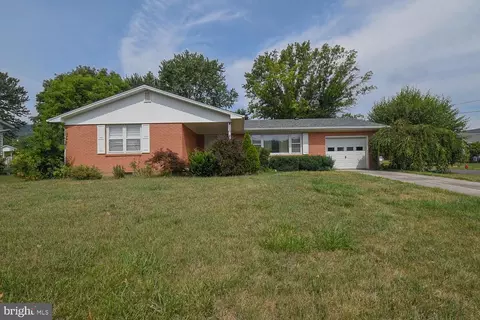 1400 Cornell St, Keyser, WV 26726