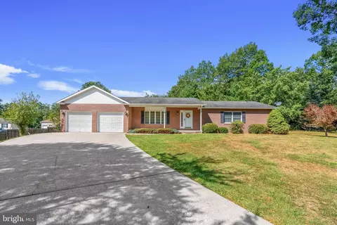 150 Hickory Ct, Keyser, WV 26726