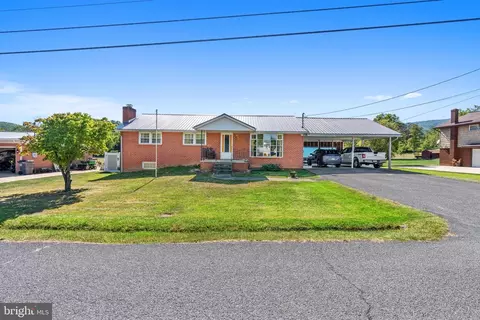 203 Mountain View Dr, Keyser, WV 26726