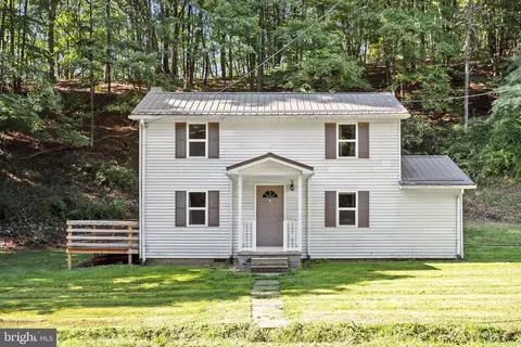3454 Old Furnace Rd, Ridgeley, WV 26753