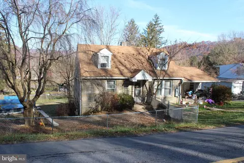 1144 Miller Rd, Ridgeley, WV 26753