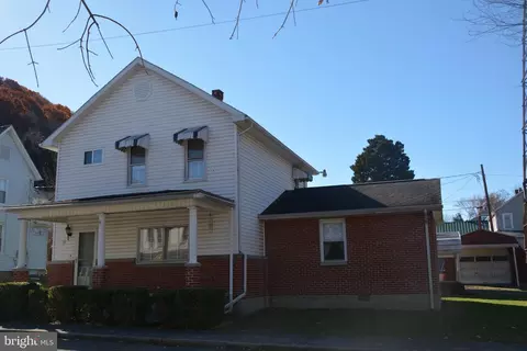 73 Potomac St, Ridgeley, WV 26753