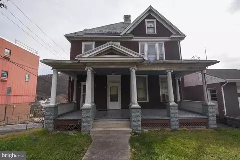 219 S Mineral St, Keyser, WV 26726