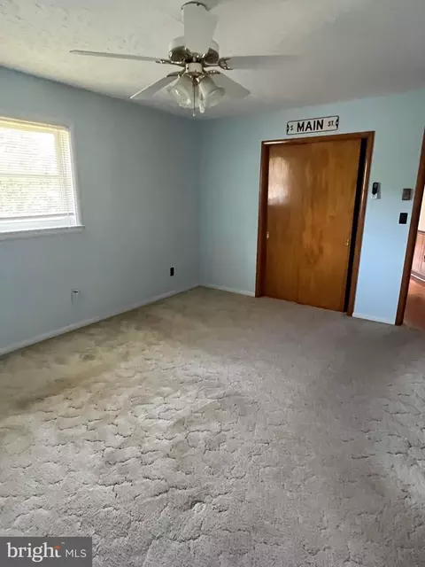 329 D St, Keyser, WV 26726 photo 3