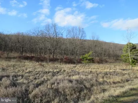 1130 Nancy Hanks Dr, New Creek, WV 26743