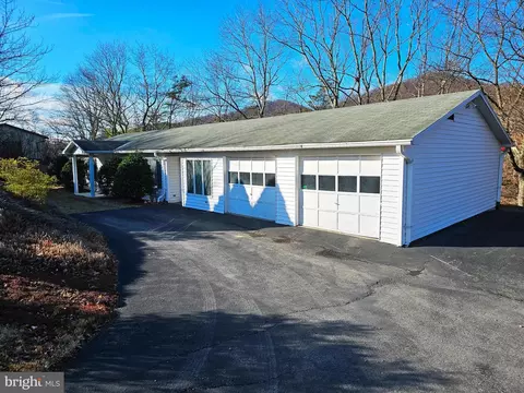 51 Birch Ln, Ridgeley, WV 26753
