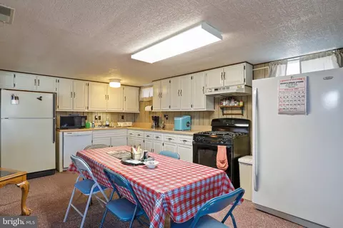 Kitchen - 1271 Rogers Rd, Burlington, WV 26710 photo 7 of 7