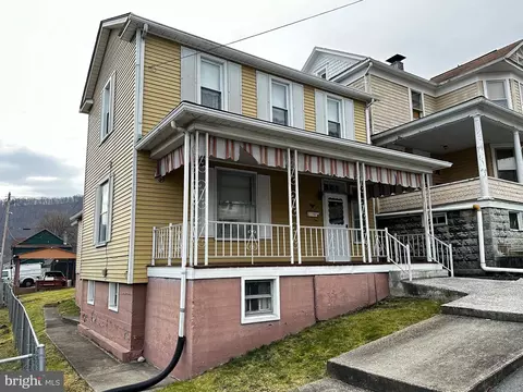 97 James St, Keyser, WV 26726