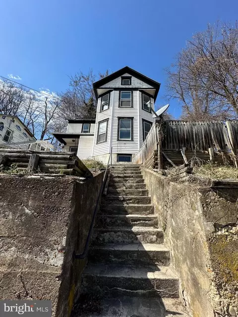 110 Knobley St, Ridgeley, WV 26753