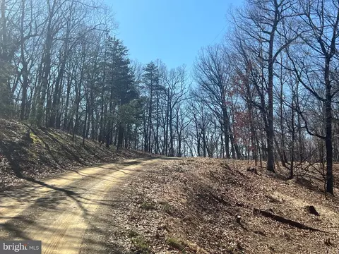 74 Oakwood Drive, Keyser, WV 26726