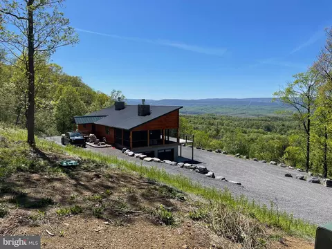 258 Bluffs Lookout Rd, Fort Ashby, WV 26719