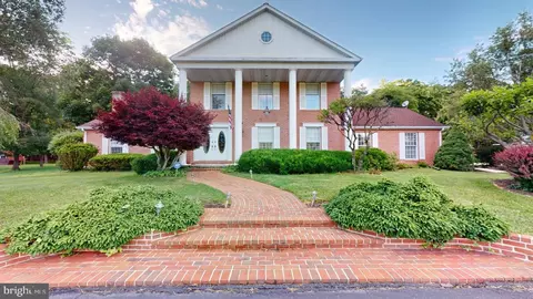 90 Arnolds Farm Ln, Keyser, WV 26726