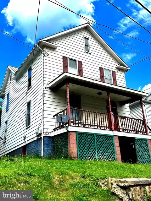 9 Sharpless St, Keyser, WV 26726