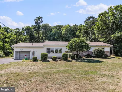 62 High Frankfort Ln, Ridgeley, WV 26753