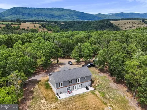 415 Afton Ln, Burlington, WV 26710