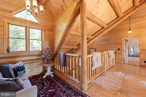 Entry Way - 1908 Foreback Rd, Keyser, WV 26726 photo 4 of 8