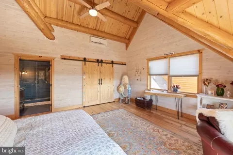 Bedroom - 1908 Foreback Rd, Keyser, WV 26726 photo 5 of 11
