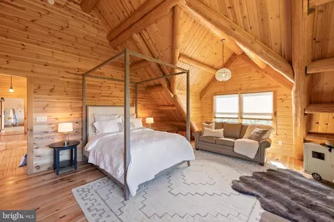 Bedroom - 1908 Foreback Rd, Keyser, WV 26726 photo 6 of 11
