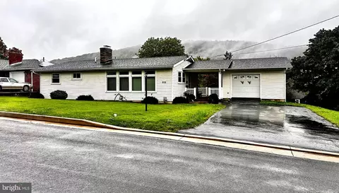 315 Grand Ave, Keyser, WV 26726