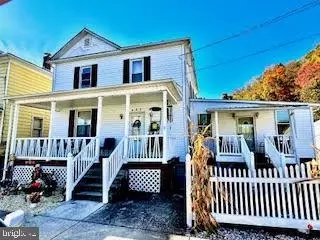 493 Saint Cloud St, Keyser, WV 26726 photo 3